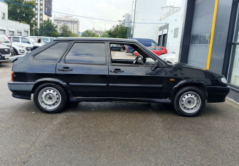 Подержанный автомобиль LADA (ВАЗ) 2114 2011 года (4 фото)