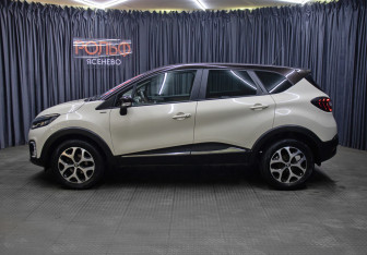 Подержанный автомобиль Renault Kaptur 2018 года (8 фото)