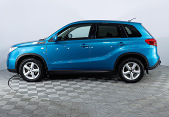 Подержанный автомобиль Suzuki Vitara 2017 года (3 фото)