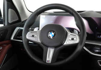 Новый BMW X5 2025 (13 фото)