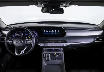 Подержанный автомобиль Hyundai Palisade 2021 года (18 фото)