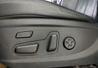 Подержанный автомобиль Hyundai Santa Fe 2018 года (21 фото)