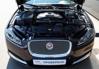 Подержанный автомобиль Jaguar XF Sedan 2014 года (9 фото)