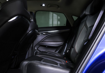 Подержанный автомобиль Geely Tugella 2022 года (12 фото)
