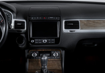Подержанный автомобиль Volkswagen Touareg 2017 года (13 фото)
