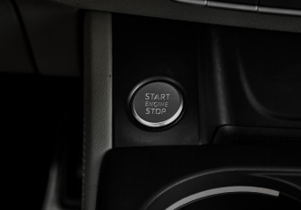 Подержанный автомобиль Audi A5 Coupe 2017 года (21 фото)