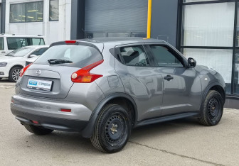 Подержанный автомобиль Nissan Juke 2013 года (5 фото)