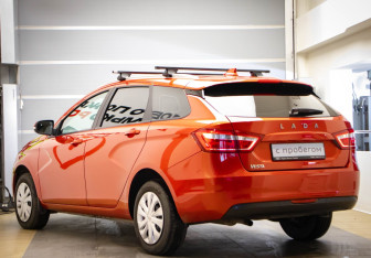 Подержанный автомобиль LADA (ВАЗ) Vesta Wagon 2020 года (6 фото)