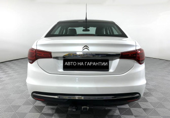 Подержанный автомобиль Citroen C4 Sedan 2020 года (4 фото)