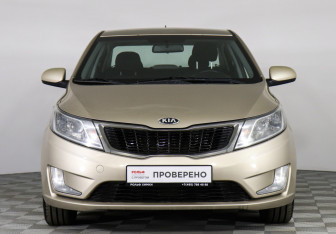 Подержанный автомобиль Kia Rio Sedan 2013 года (2 фото)