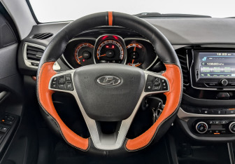 Подержанный автомобиль LADA (ВАЗ) Vesta Wagon 2019 года (21 фото)