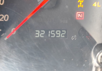 Подержанный автомобиль Suzuki Grand Vitara 2006 года (17 фото)