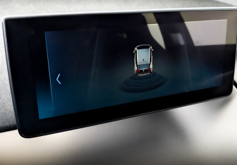 Подержанный автомобиль BMW i3 2021 года (25 фото)