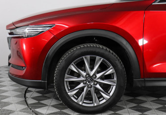 Подержанный автомобиль Mazda CX-5 2020 года (10 фото)