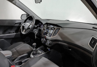 Подержанный автомобиль Hyundai Creta 2018 года (13 фото)