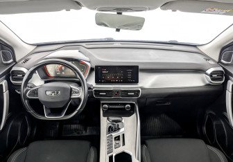 Подержанный автомобиль Geely Coolray 2022 года (14 фото)