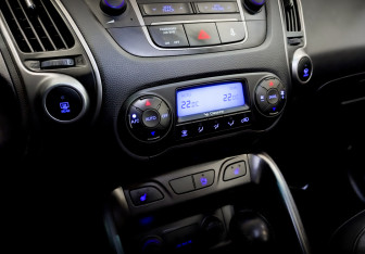 Подержанный автомобиль Hyundai ix35 2013 года (25 фото)
