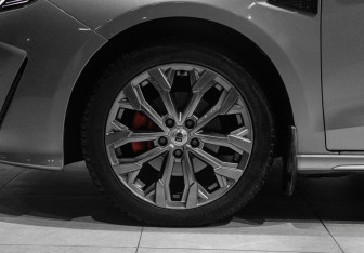 Подержанный автомобиль Kaiyi E5 2023 года (23 фото)