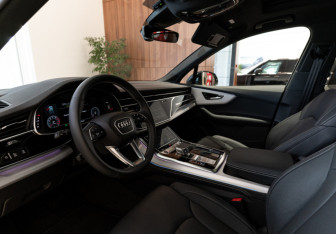 Новый Audi Q7 2025 (25 фото)