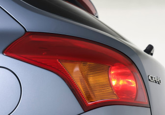 Подержанный автомобиль Kia Ceed Hatchback 2008 года (19 фото)