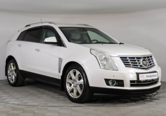 Подержанный автомобиль Cadillac SRX 2013 года (3 фото)