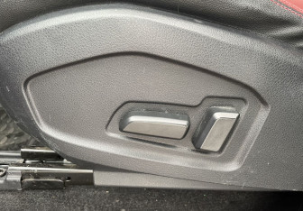 Подержанный автомобиль FAW Bestune T77 2022 года (18 фото)