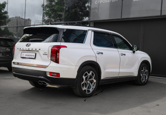 Подержанный автомобиль Hyundai Palisade 2019 года (4 фото)