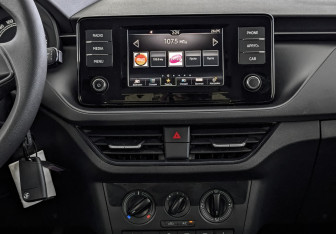 Подержанный автомобиль Skoda Rapid Liftback 2021 года (17 фото)