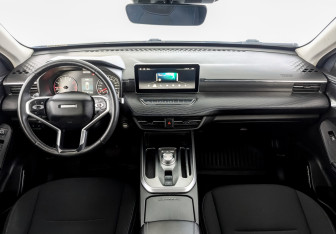 Подержанный автомобиль Haval Jolion 2022 года (14 фото)