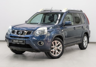 Подержанный автомобиль Nissan X-Trail 2011 года (1 фото)