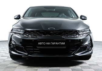 Подержанный автомобиль Kia K5 2021 года (2 фото)