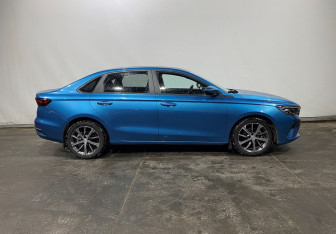 Подержанный автомобиль Geely Emgrand 2024 года (4 фото)