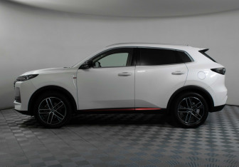 Подержанный автомобиль Changan UNI-S 2024 года (8 фото)
