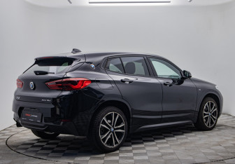Подержанный автомобиль BMW X2 2019 года (5 фото)
