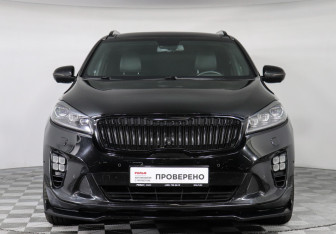 Подержанный автомобиль Kia Sorento 2018 года (2 фото)