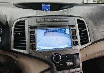 Подержанный автомобиль Toyota Venza 2010 года (17 фото)