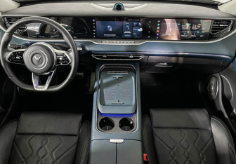 Подержанный автомобиль Voyah Free 2023 года (12 фото)