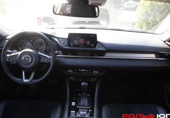 Подержанный автомобиль Mazda 6 Sedan 2019 года (11 фото)