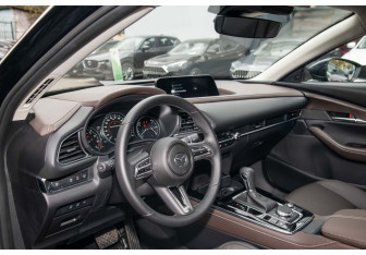 Новый Mazda CX-30 2025 (7 фото)