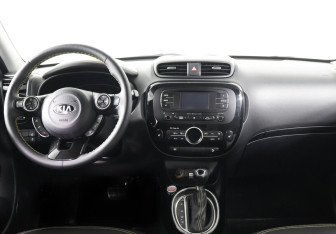 Подержанный автомобиль Kia Soul 2015 года (6 фото)