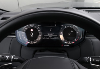 Подержанный автомобиль Land Rover Range Rover 2024 года (15 фото)
