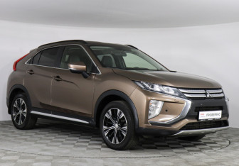 Подержанный автомобиль Mitsubishi Eclipse Cross 2018 года (3 фото)
