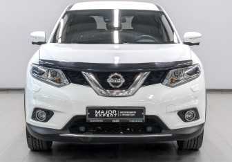 Подержанный автомобиль Nissan X-Trail 2017 года (2 фото)