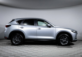 Подержанный автомобиль Mazda CX-5 2019 года (4 фото)