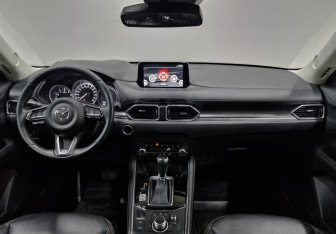 Подержанный автомобиль Mazda CX-5 2021 года (14 фото)