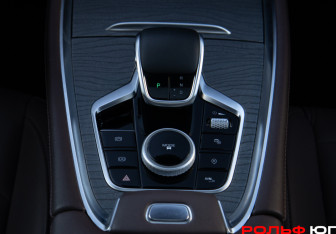 Подержанный автомобиль Chery Tiggo 8 Pro Max 2023 года (14 фото)