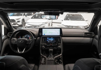 Новый Lexus LX 2026 (13 фото)