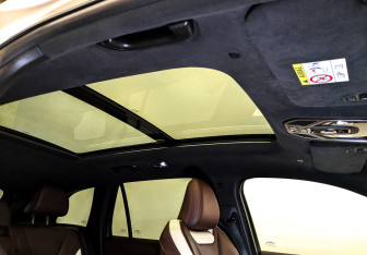 Подержанный автомобиль Geely Monjaro 2023 года (23 фото)