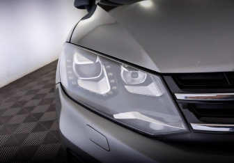 Подержанный автомобиль Volkswagen Touareg 2013 года (17 фото)