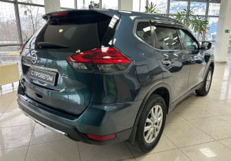 Подержанный автомобиль Nissan X-Trail 2019 года (5 фото)